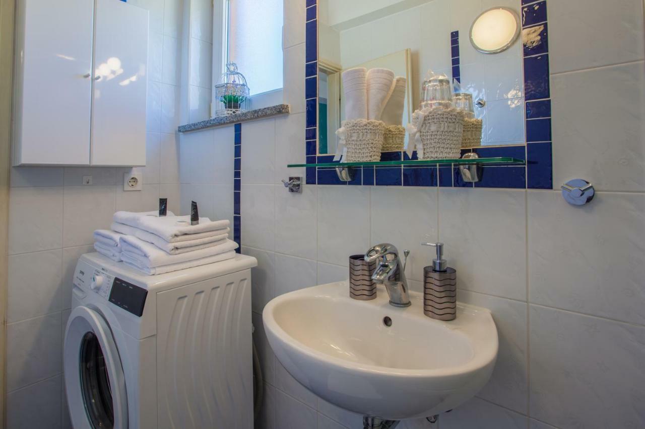 Apartman Madlen เซรส ภายนอก รูปภาพ